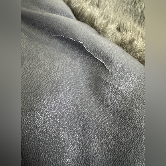 Zara Faux Fur High Collar Soft Mob Wife Long Sleeve Cropped Hidden Pockets Coat - Picture 12 of 12